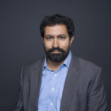 portrait of Sanjit Sethi